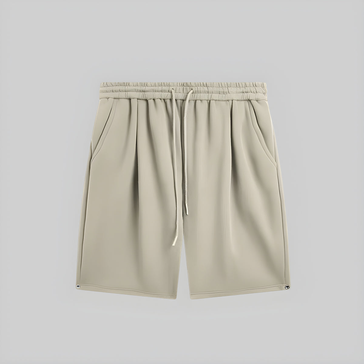 Relaxed utility shorts in light beige with elastic waistband and drawstring tie