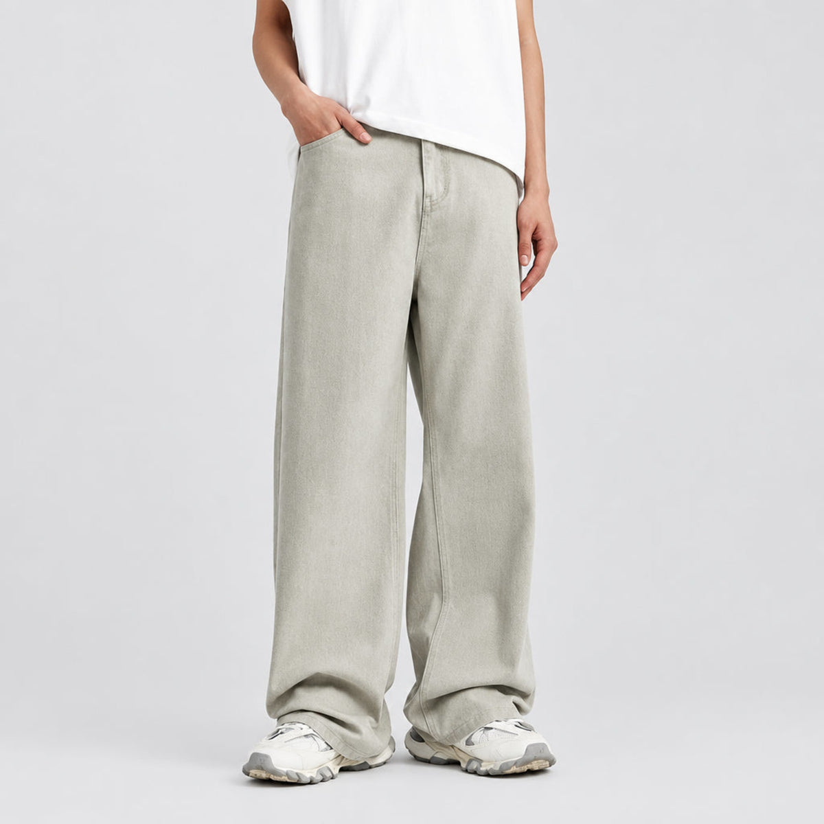 Pale ash wide-leg vintage jeans, full-length relaxed fit, elastic waistband, front button fly